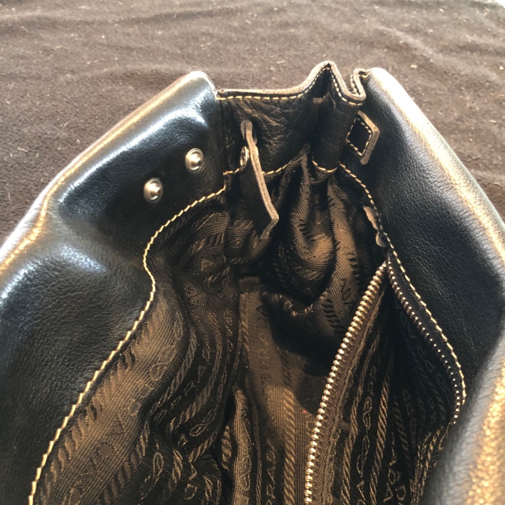 Prada Handbag from Milano Cert of Auth see photo - Picture 14 of 16